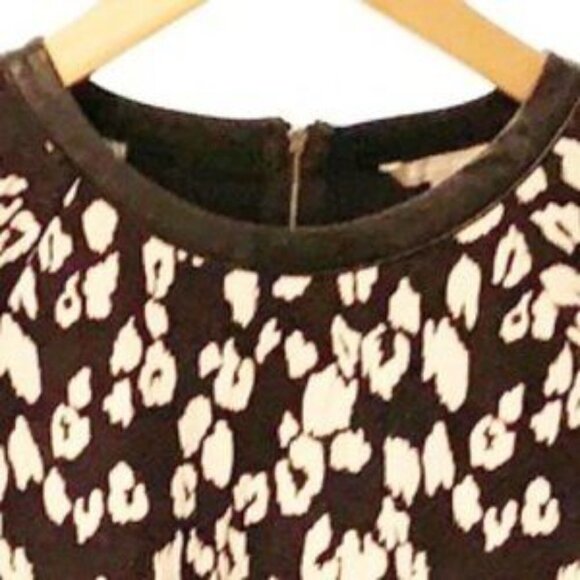 Banana republic top black cream jacquard animal print Small - Picture 4 of 8